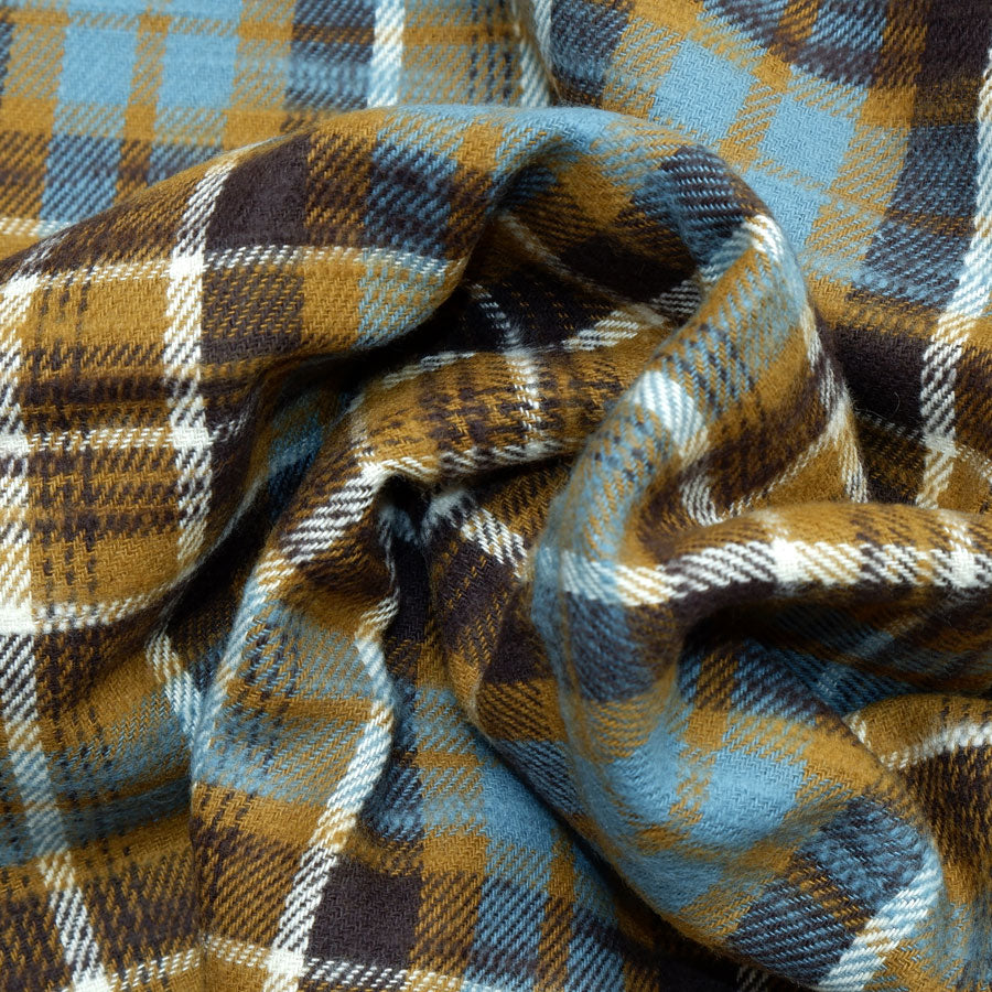 Slubby flannel fabric