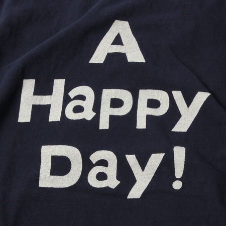 A HAPPY DAY! Tシャツ スリム