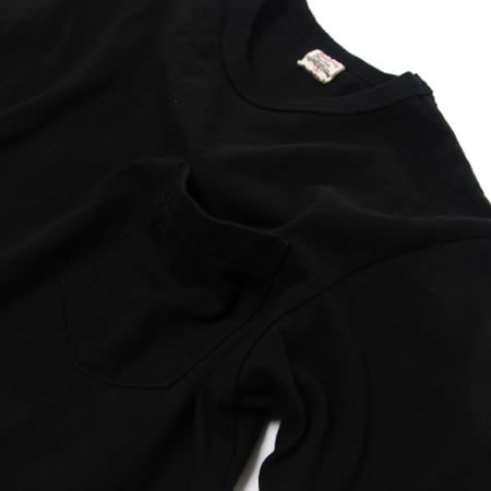 ラマヤーナ  ポケット付きノーマルTシャツ