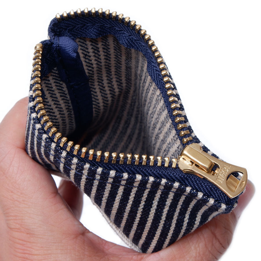 Hickory cigarette case