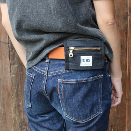 カラビナ付き ベルトポーチ