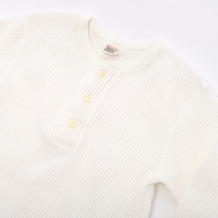 BIG WAFFLE Henley Neck T-shirt