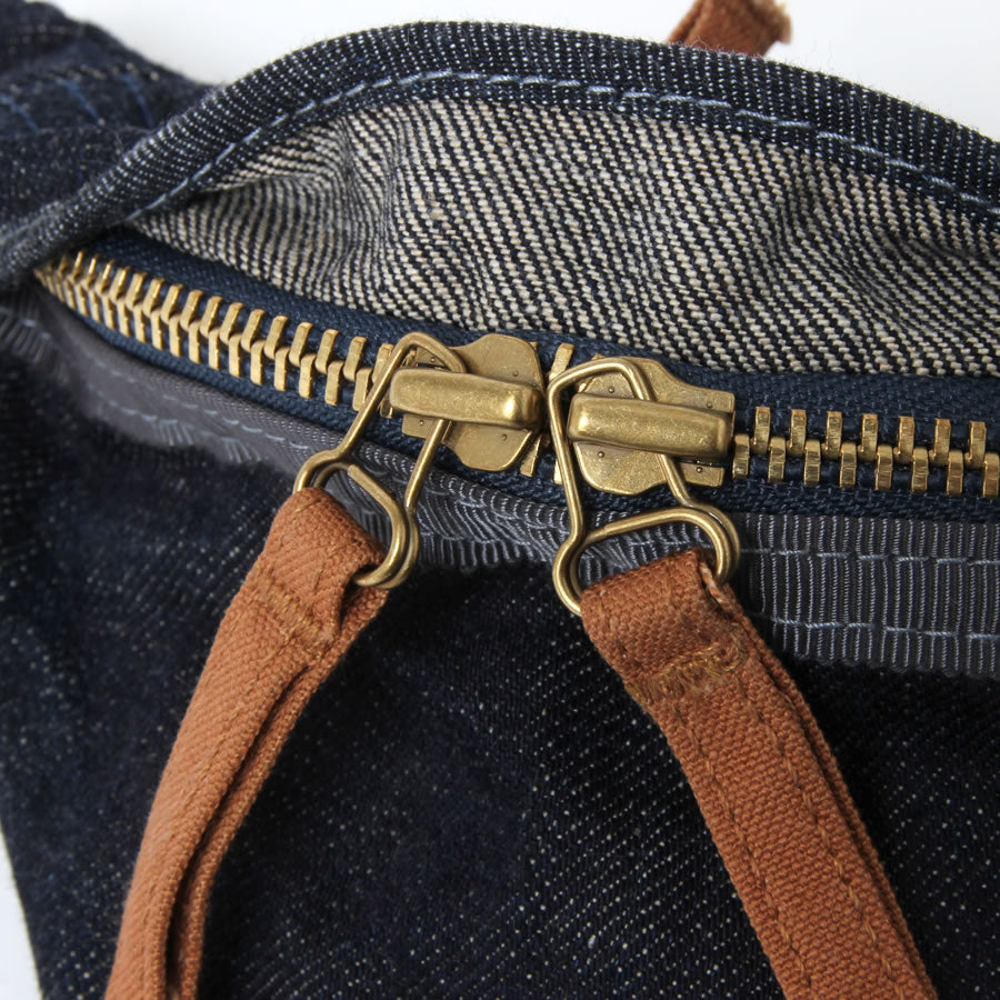 ウエストバッグ