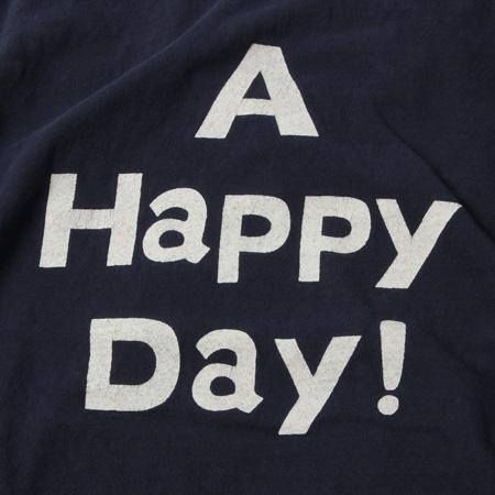 A HAPPY DAY! Tシャツ