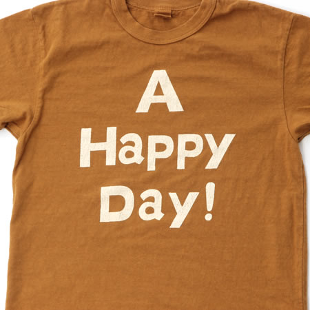 A HAPPY DAY! Tシャツ