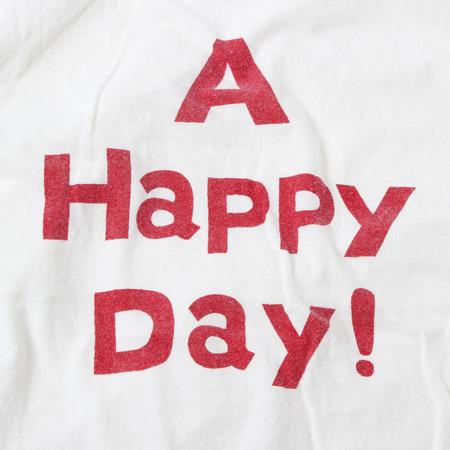 A HAPPY DAY! Tシャツ