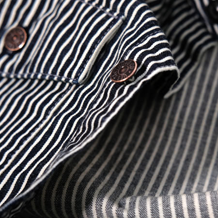 トラベリングシャツ