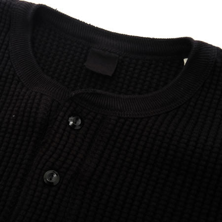 BIG WAFFLE Henley Neck T-shirt