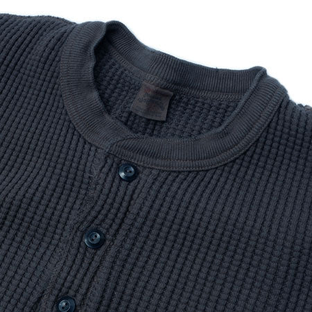 BIG WAFFLE Henley Neck T-shirt